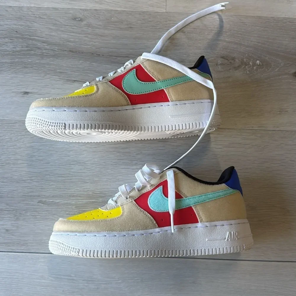 Nike Air Force 1‎ LV8 1 4Youth Sandrift Emerald Rise NWT in box